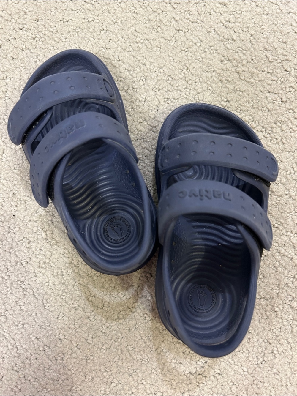 Native Kids Chase Sandals in Navy